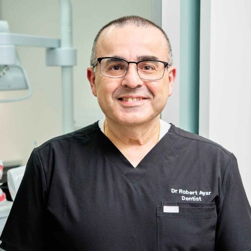 Dr Robert Ayar